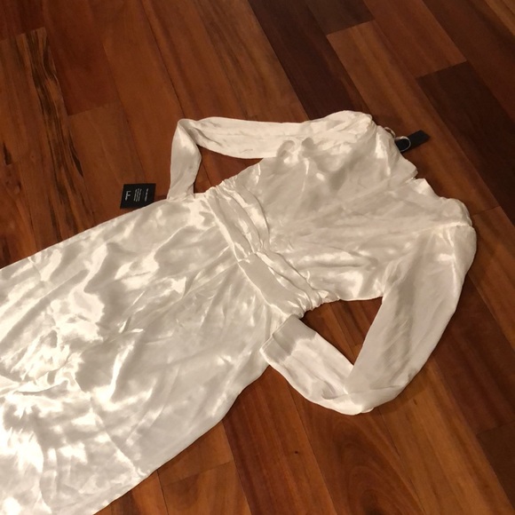 NWT Lulus white satin jumpsuit - Picture 10 of 16